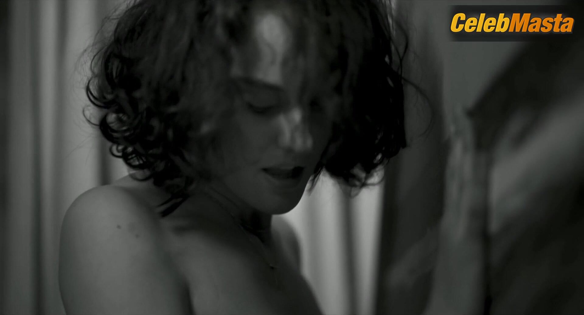 Noemie Merlant Boobs, Booty Scene In Paris, 13th District - Photo 3 of 5 photo 5
