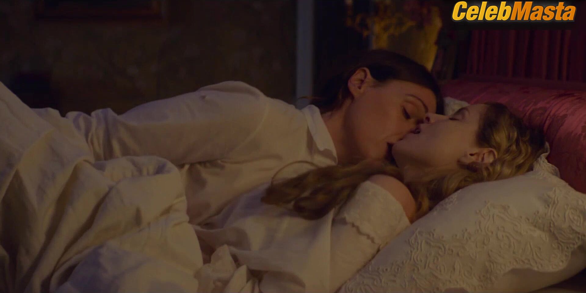 Sophie Rundle Suranne Jones And ’s Lesbian Scene - Photo 2 of 5 photo 5