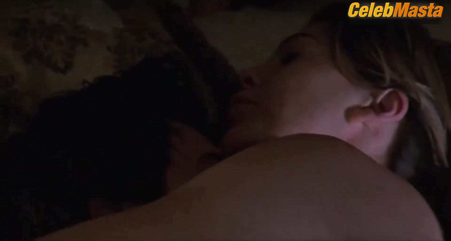 Ellen Pompeo Shows Skin In Scene From Grey’s Anatomy - Photo 2 of 5 photo 5