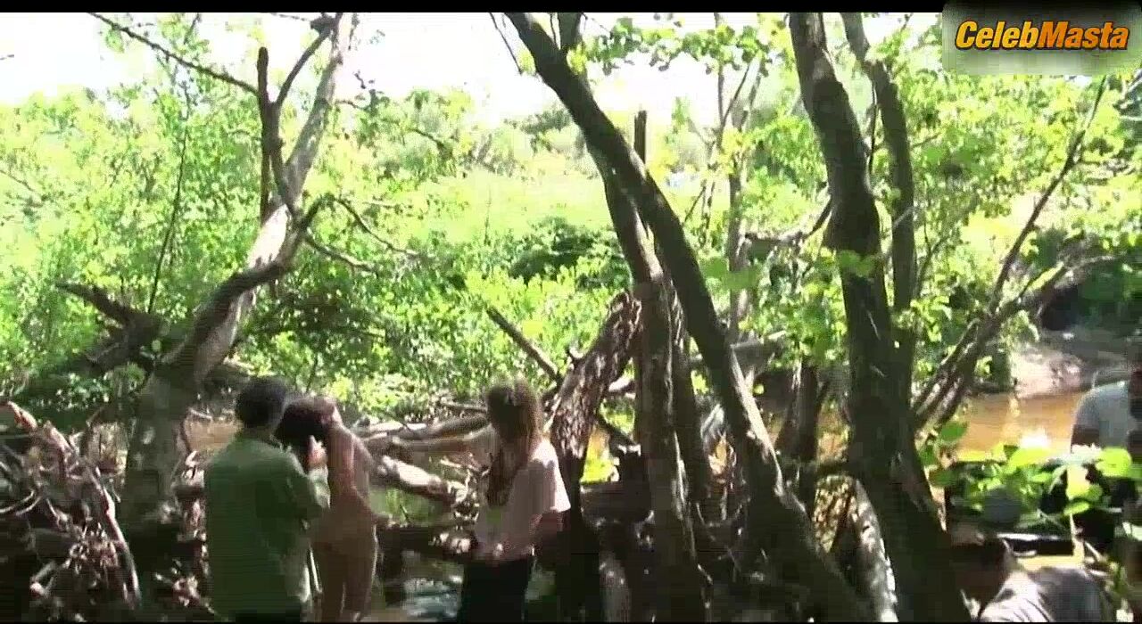 Rinko Kikuchi ’s Tits Scene From The Making Of The - Photo 1 of 5 photo 2