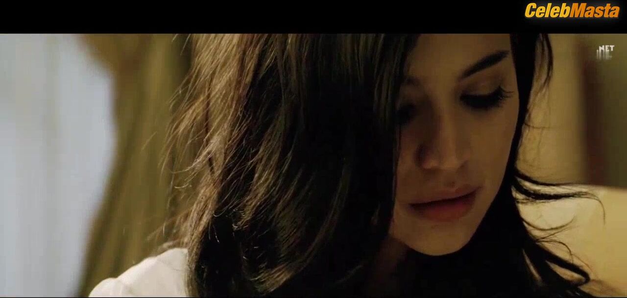 Anne Curtis Ass, Tits Scene From Blood Ransom - Photo 3 of 5 photo 5