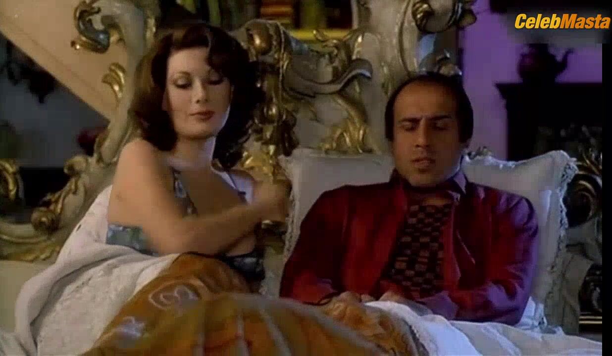 Edwige Fenech Tits, Underwear Scene From Asso - Photo 2 of 5