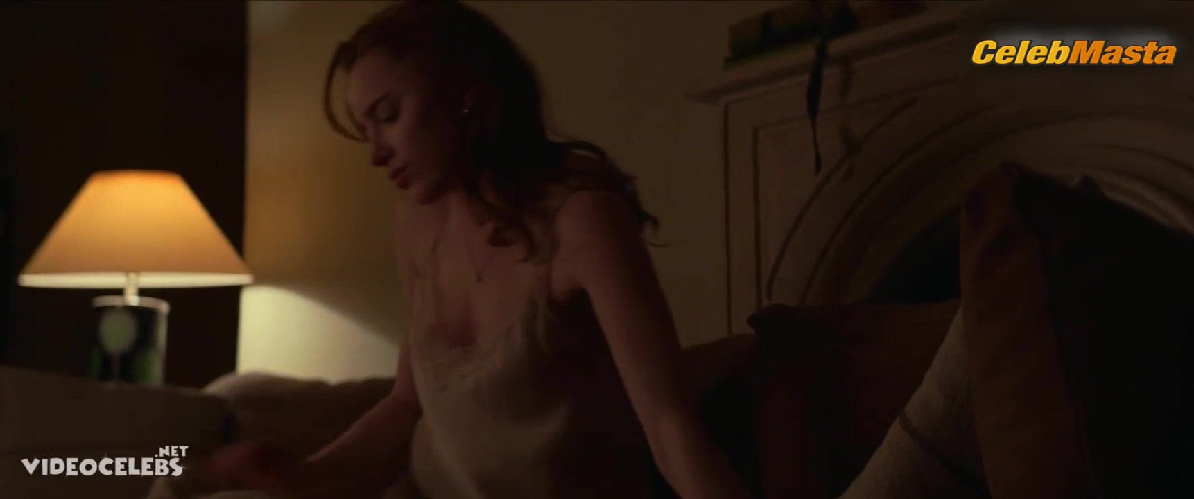 Phoebe Dynevor ’s Tits And Underwear Scene In Fair - Photo 1 of 5 photo 5