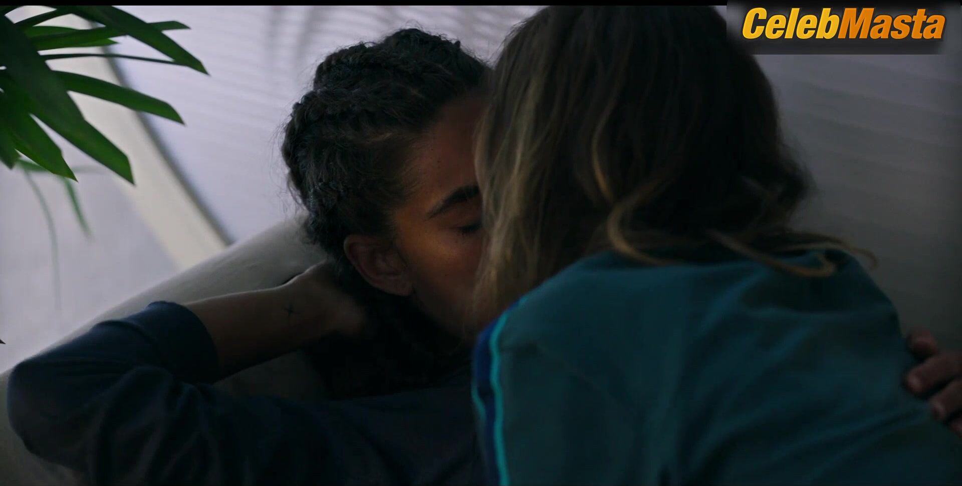 Amaia Aberasturi And Begona Vargas Share A Lesbian Scene In - Photo 1 of 5 photo 2