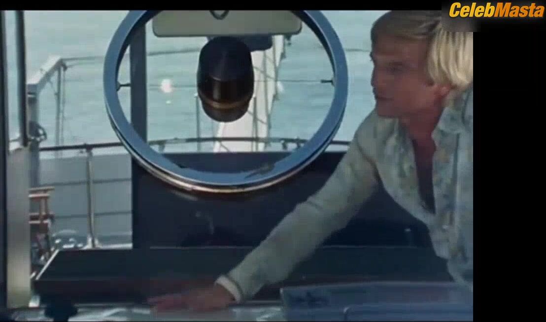 Edwige Fenech Ass, Tits Scene From Top Sensation - Photo 2 of 5 photo 5