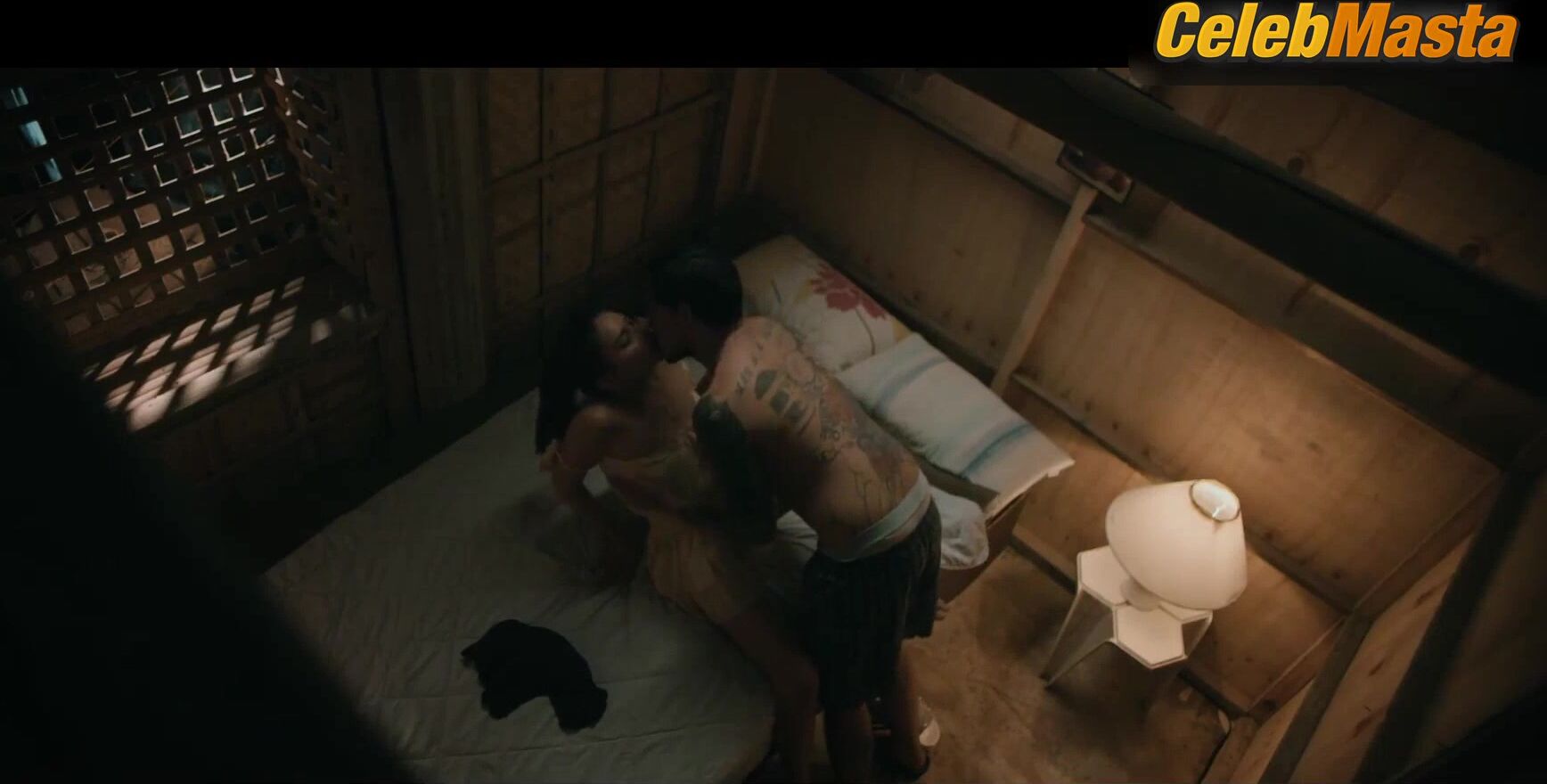 Shiena Verzosa Yu Bares Ass, Tits Scene In Pamasahe - Photo 1 of 5