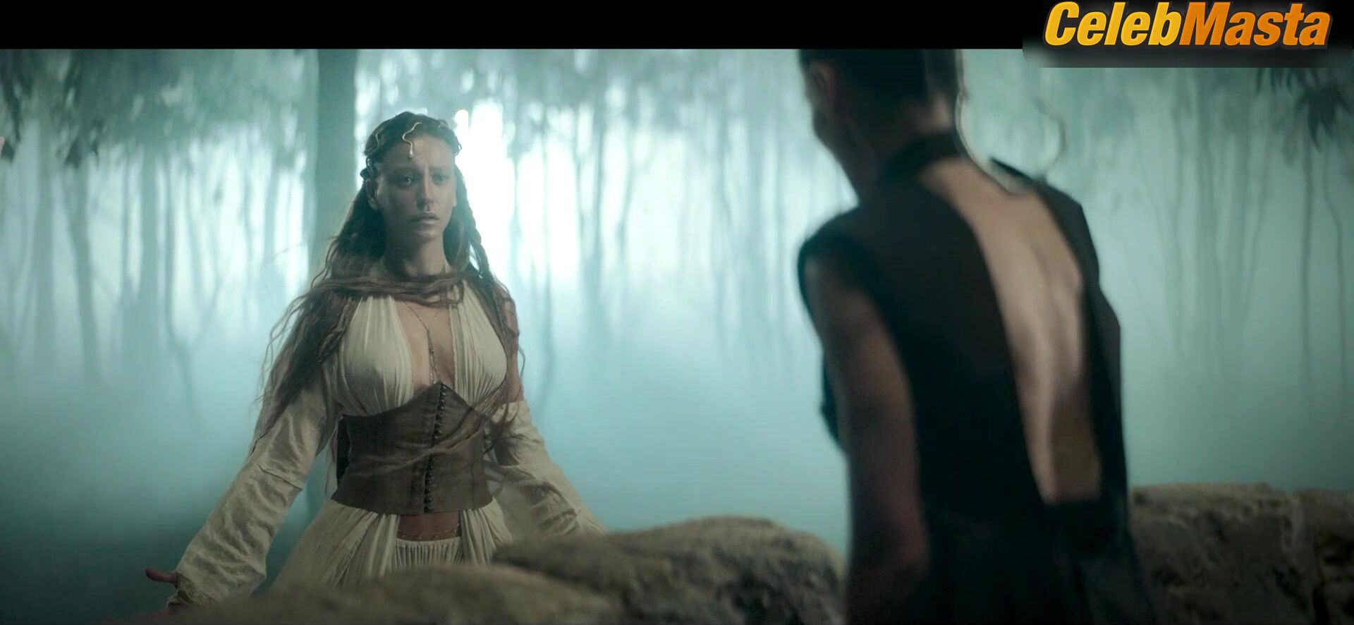 Saadet Aksoy Serenay Sarikaya And ’s Hot Scene In - Photo 2 of 5 photo 5