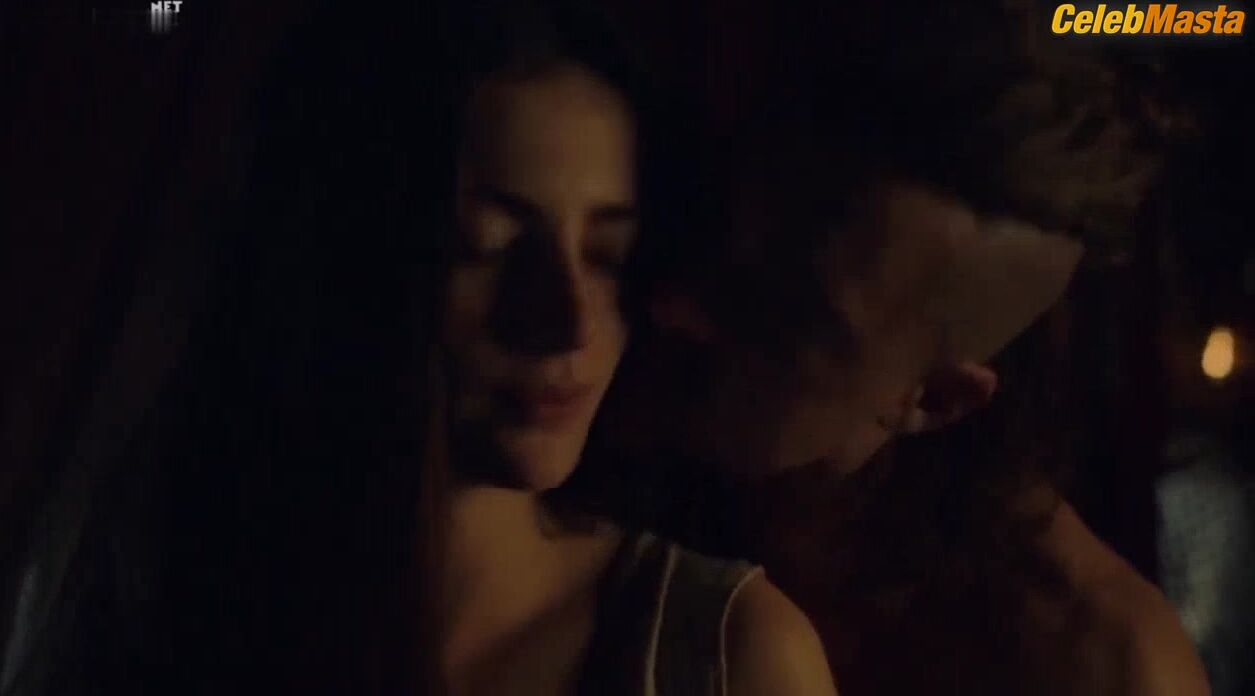 Millie Brady ’s Booty, Boobs Scene In The Last - Photo 2 of 5 photo 5