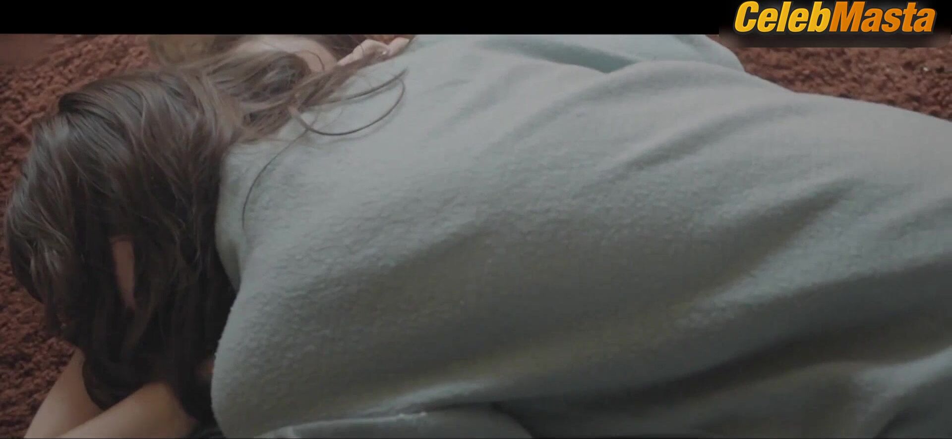 Roxane Mesquida ’s Tits Scene In Medusa - Photo 4 of 5 photo 2