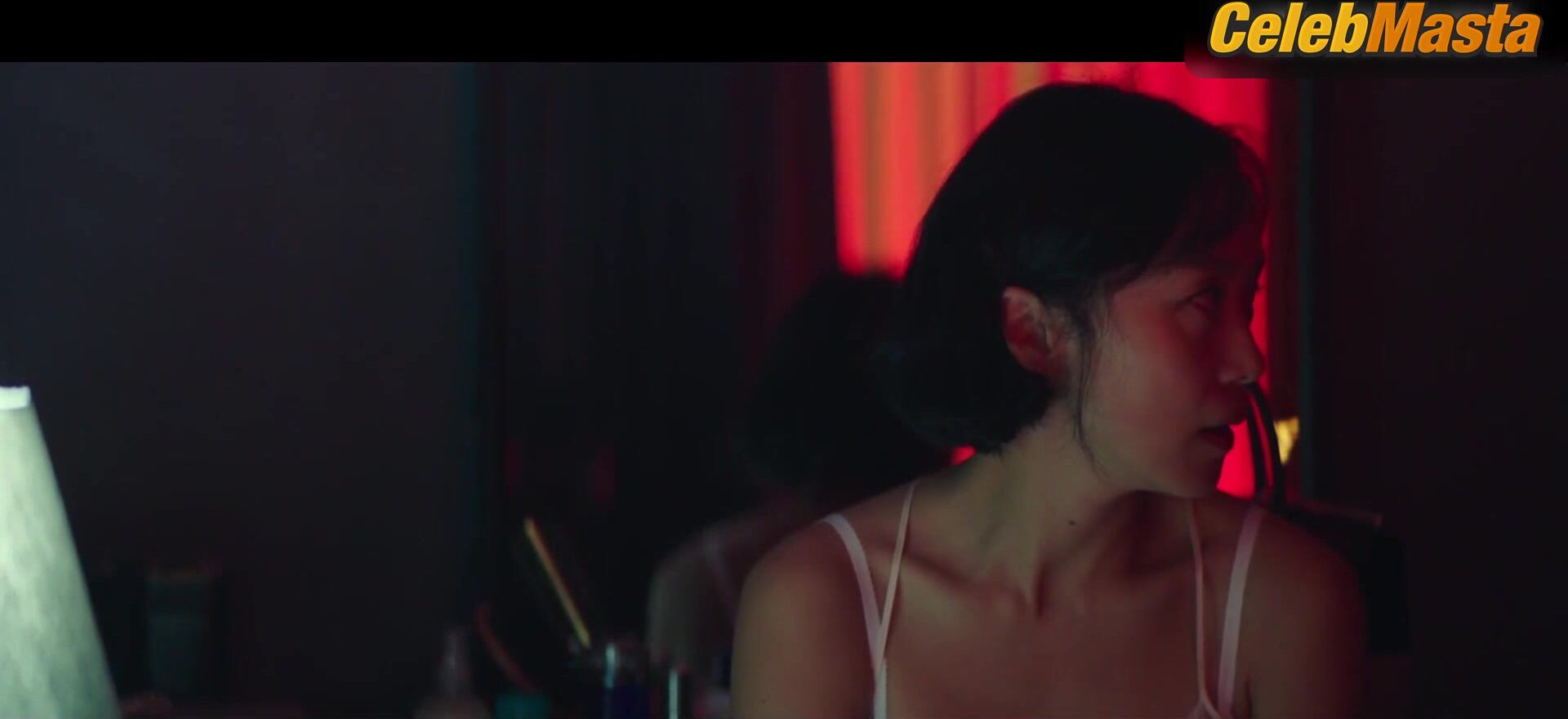 Do-yeon Jeon Tits Scene From Beasts Clawing At Straws - Photo 3 of 5 photo 5