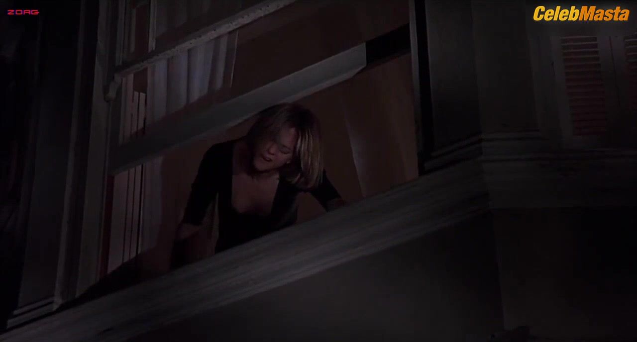 Meg Ryan ’s Booty Scene From When A Man Loves A - Photo 3 of 5 photo 1