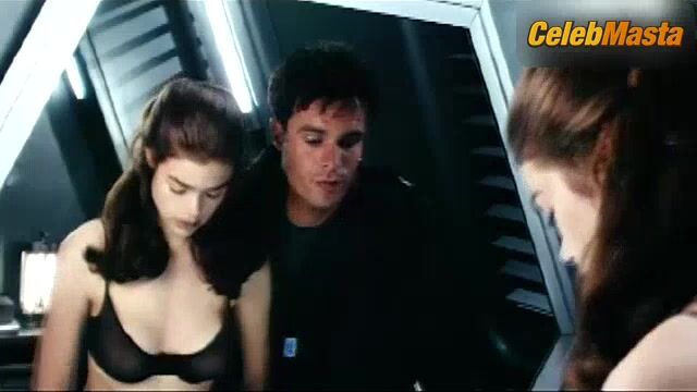 Denise Richards ’ Underwear Scene From Starship - Photo 1 of 5 photo 5