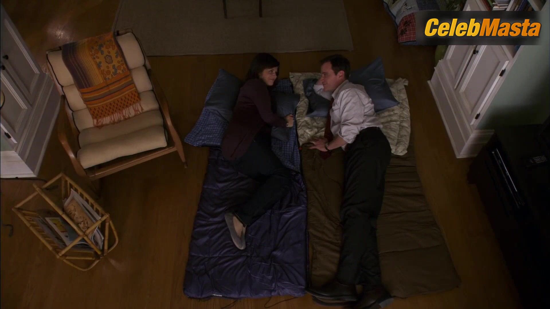 Tiffani-amber Thiessen ’s Sexy Scene From White Collar - Photo 2 of 5 photo 5