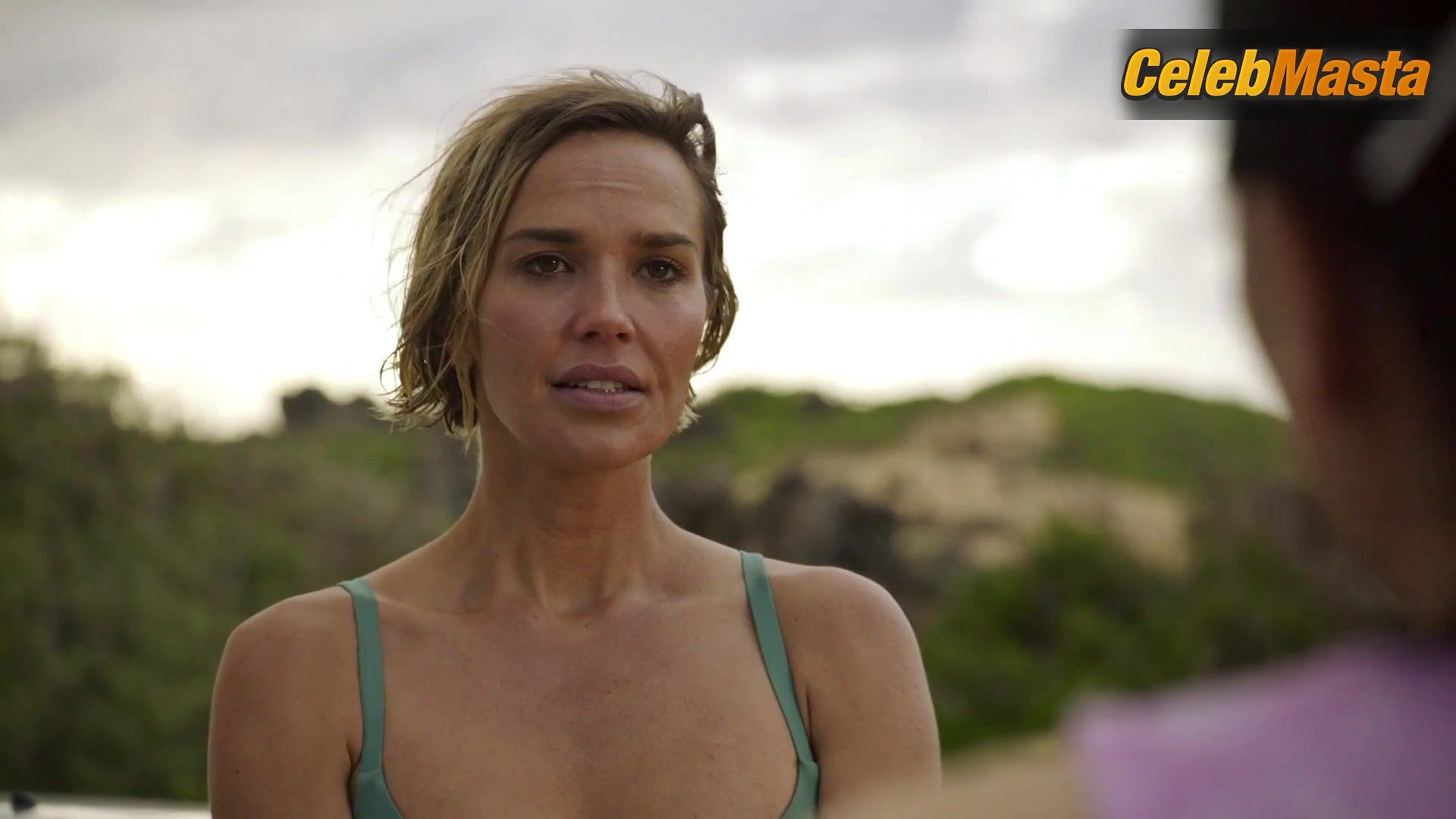 Arielle Kebbel Swimsuit Scene From Rescue Hi-surf - Photo 2 of 5 photo 4