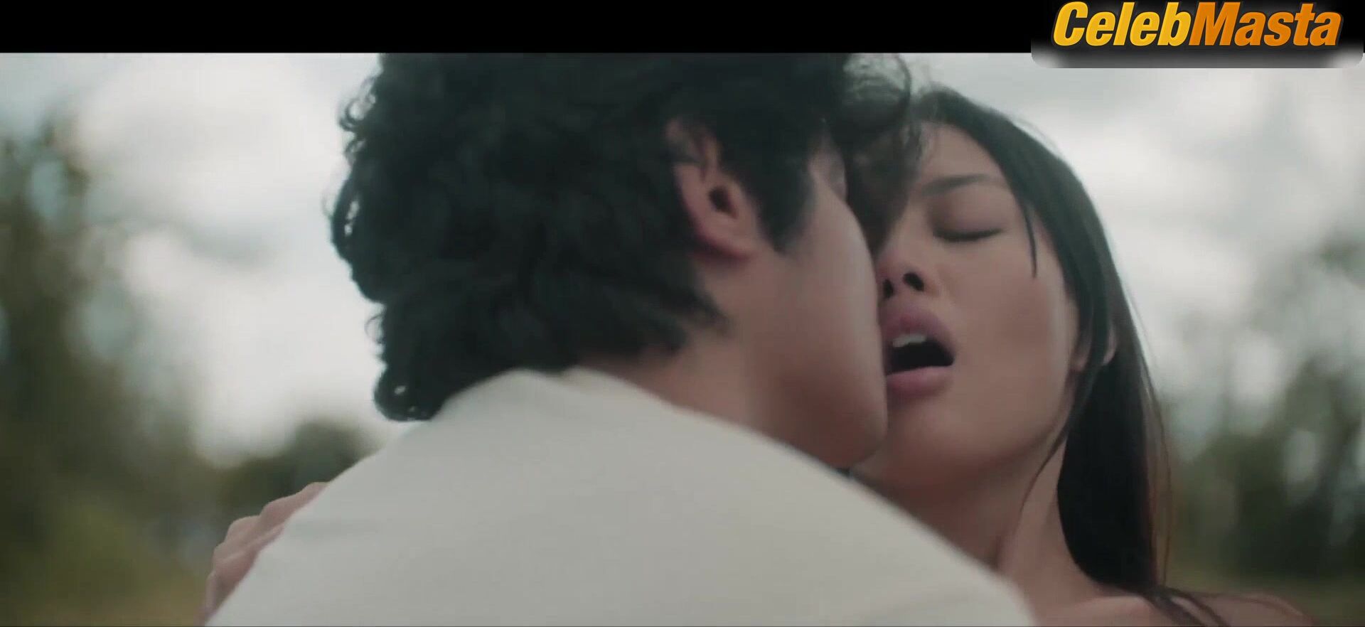 Micaella Raz Bares Butt And Boobs Scene In Panibugho - Photo 1 of 5 photo 2