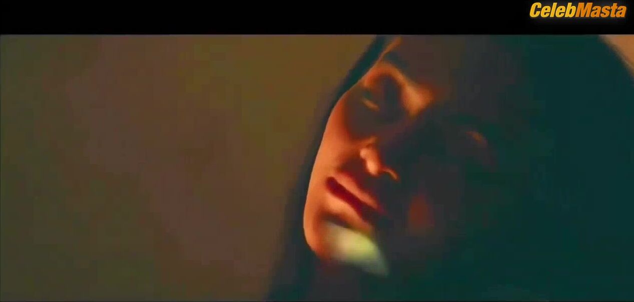 Kylie Verzosa ’s Breasts Scene In Ikaw Lang Ang Mahal - Photo 2 of 5 photo 4