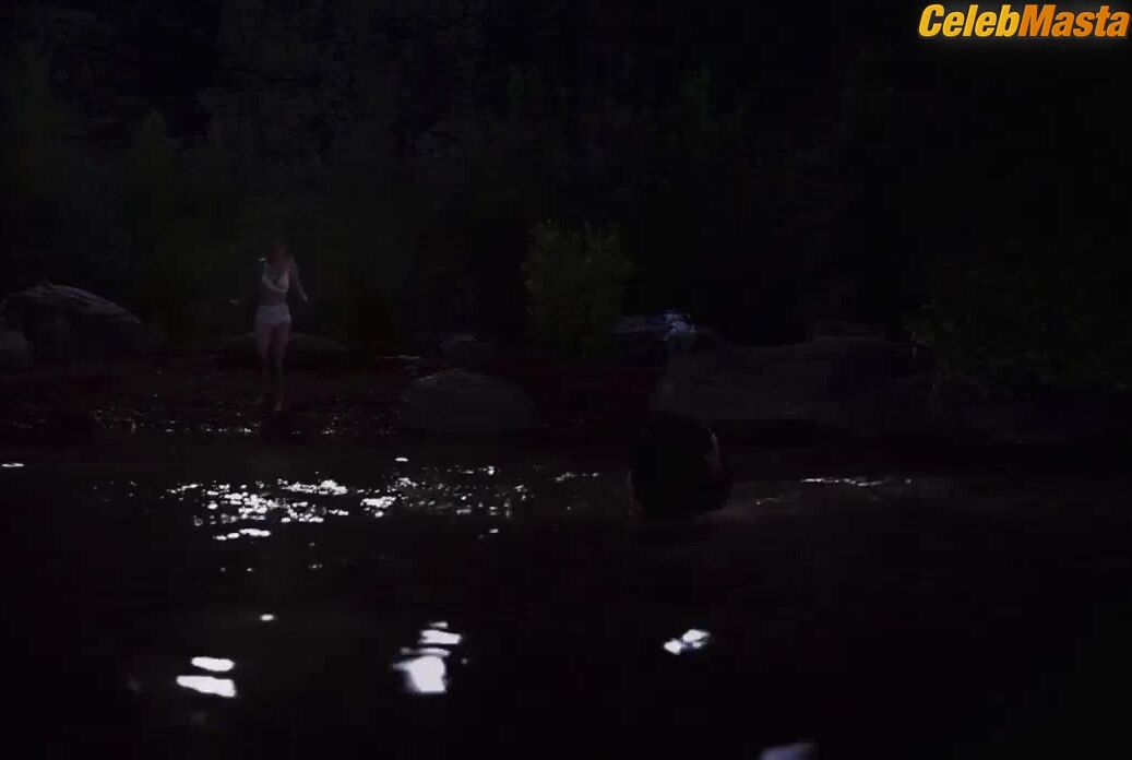 Virginia Gardner Tits, Swimsuit Scene In Dolly Parton’s - Photo 4 of 5