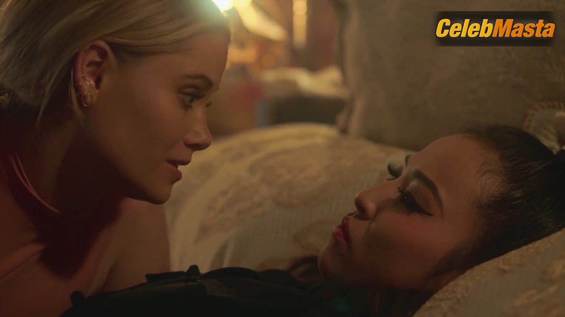Lyrica Okano Virginia Gardner And Kiss In Lesbian Scene - Photo 1 of 5 photo 2