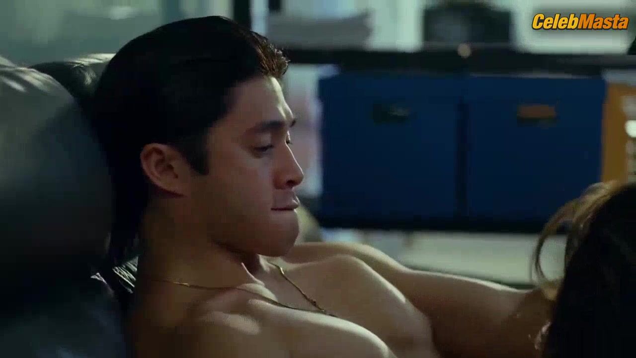 Chesca Paredes Bares Butt, Tits Scene In Wag Mong Agawin - Photo 2 of 5 photo 4