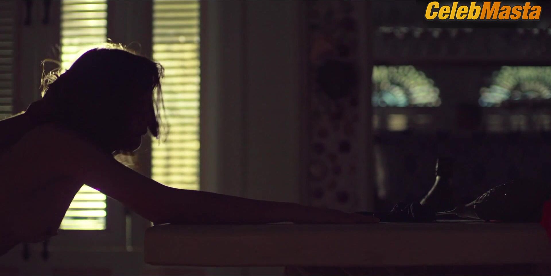 Gaite Jansen Bares Boobs In Scene In Leopard Skin - Photo 1 of 5 photo 2