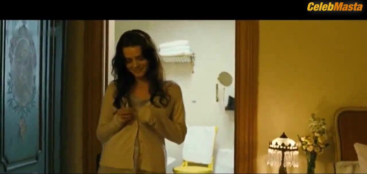 Roxane Mesquida ’s Ass And Tits Scene From The Most - Photo 1 of 5 photo 2