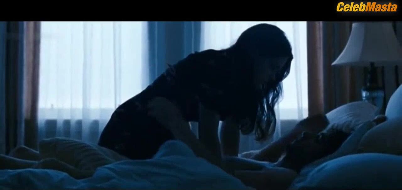 Roxane Mesquida ’s Ass And Tits Scene From The Most - Photo 1 of 5 photo 4