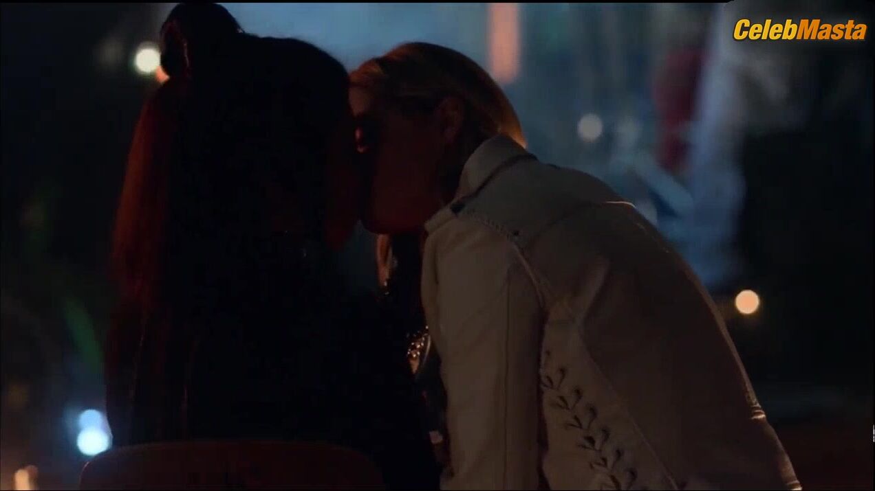 Lyrica Okano Virginia Gardner And Reveal Lesbian Scene In - Photo 1 of 5 photo 5