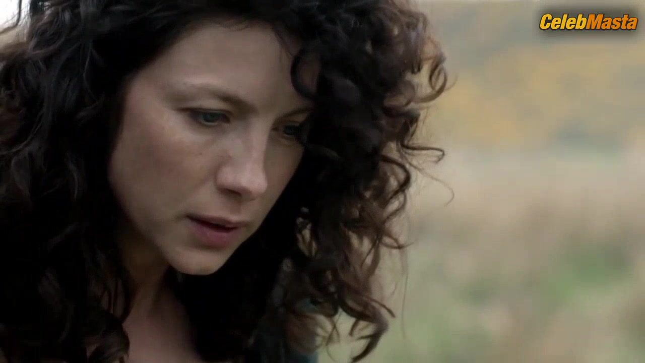 Caitriona Balfe ’s Boobs, Underwear Scene In Outlander - Photo 2 of 5 photo 4