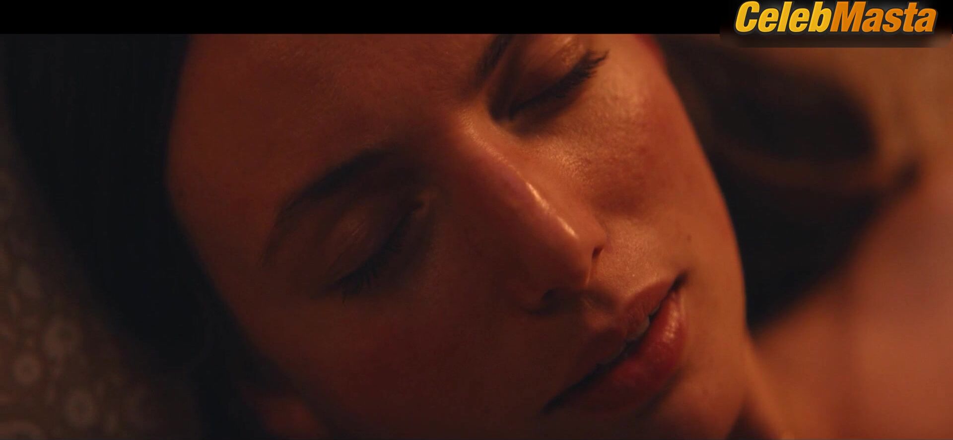 Gaite Jansen And Joy Delima’s Boobs, Lesbian Scene - Photo 1 of 5 photo 5