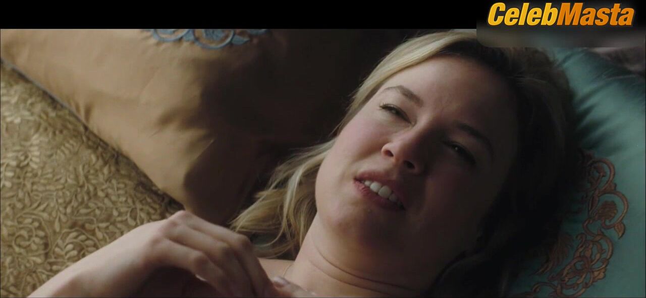 Renee Zellweger ’s Underwear Scene From Bridget Jones - Photo 1 of 5 photo 5