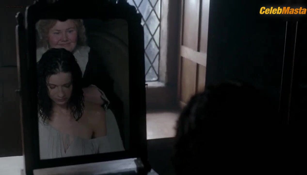 Caitriona Balfe ’s Tits Scene From Outlander - Photo 2 of 5 photo 4