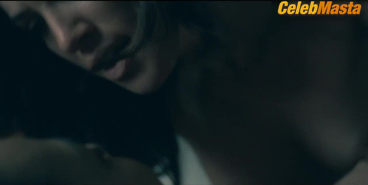 Kate Siegel And Levy Tran Flaunt Underwear In Lesbian - Photo 1 of 5 photo 2