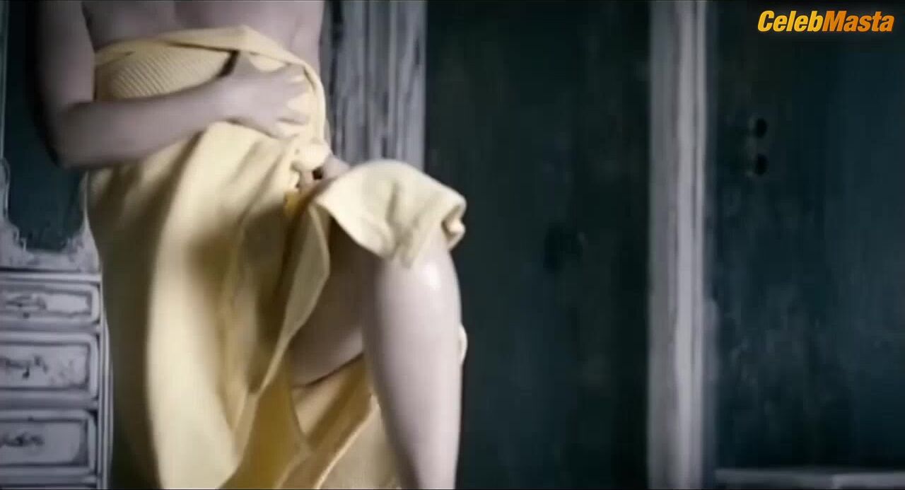 Vica Kerekes Boobs Scene In 1 - Photo 2 of 5