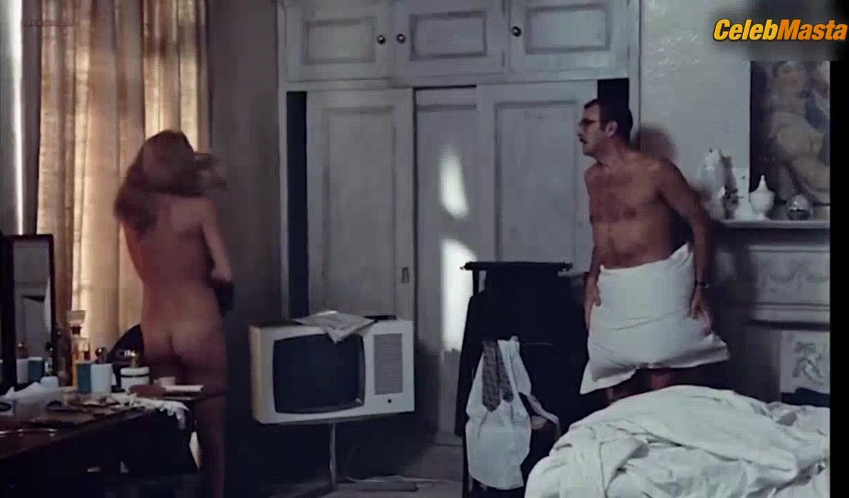 Ursula Andress Tits Scene From Perfect Friday - Photo 3 of 5 photo 5