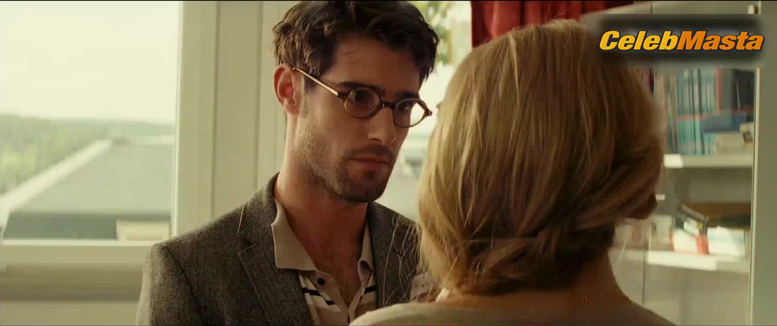 Dianna Agron ’s Sexy Scene From The Family - Photo 1 of 5 photo 2
