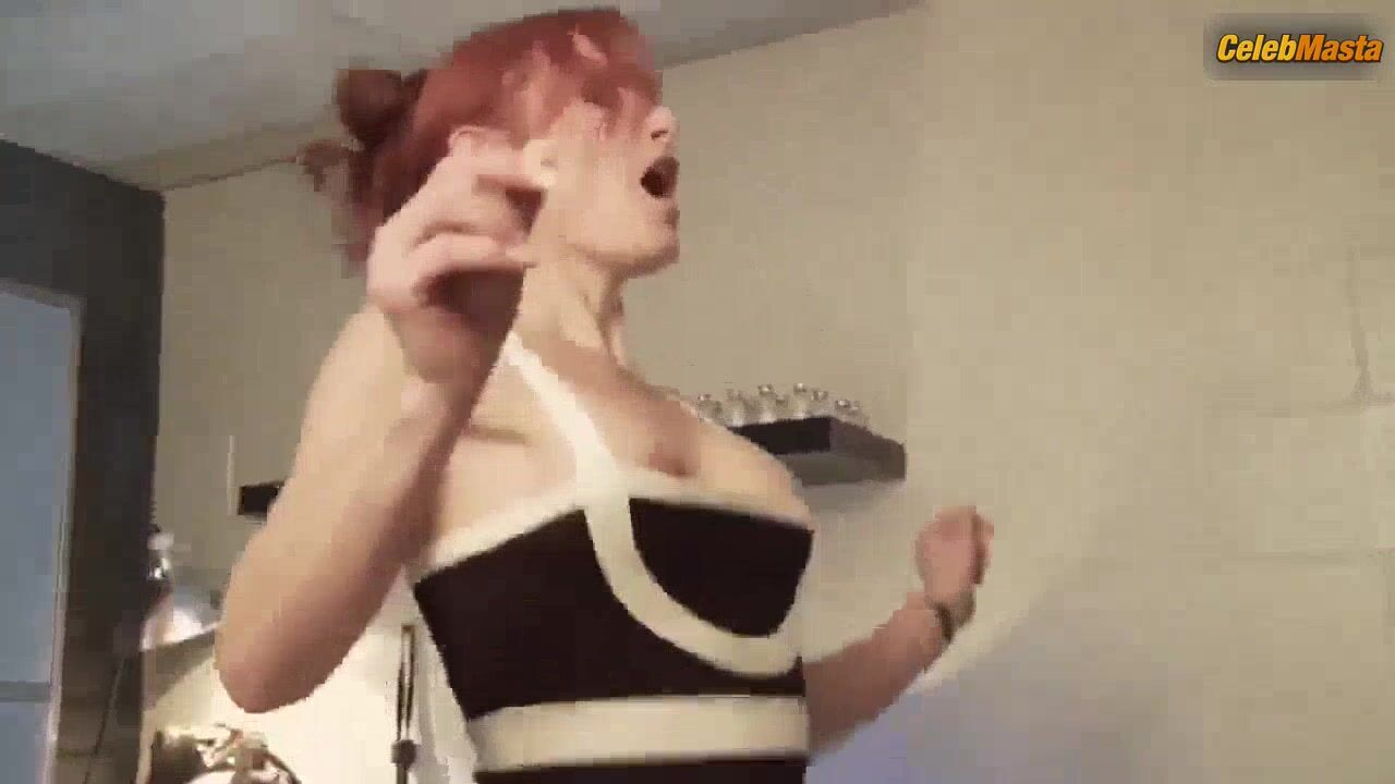 Monique Parent Shows Tits In Lesbian Scene, Tanya X - Photo 2 of 5