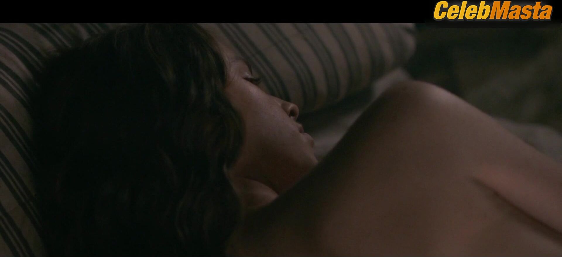 Freya Mavor ’s Boobs Scene In The Emperor Of Paris - Photo 2 of 5 photo 4
