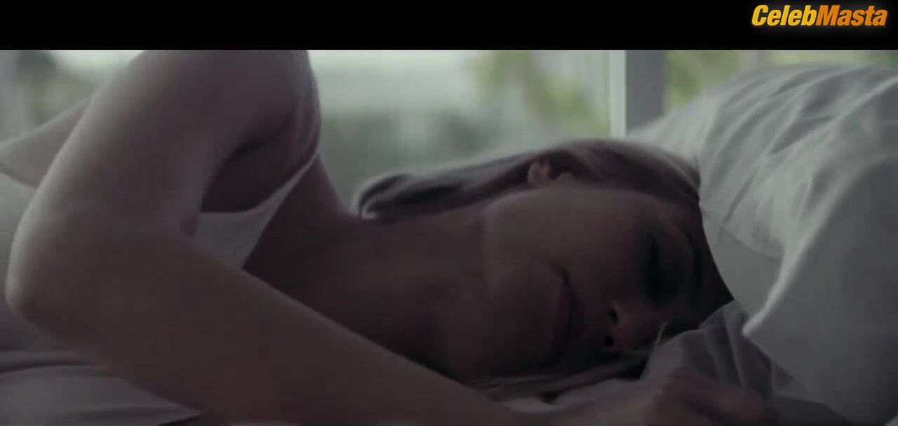 Dianna Agron ’s Underwear Scene From Against The - Photo 2 of 5 photo 4
