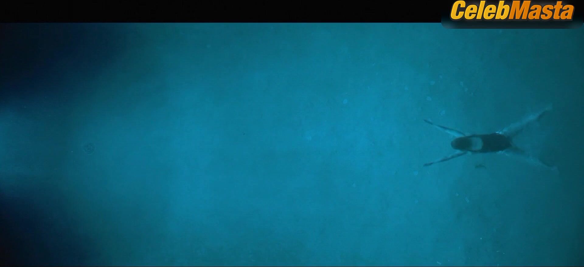 Kerry Condon Swimsuit Scene From Night Swim - Photo 2 of 5 photo 1