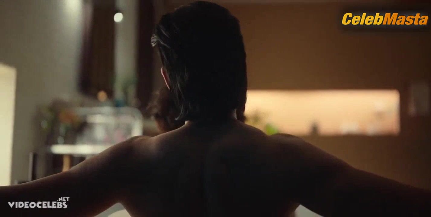 Cha Joo-young ’s Tits, Underwear Scene In The Glory - Photo 2 of 5
