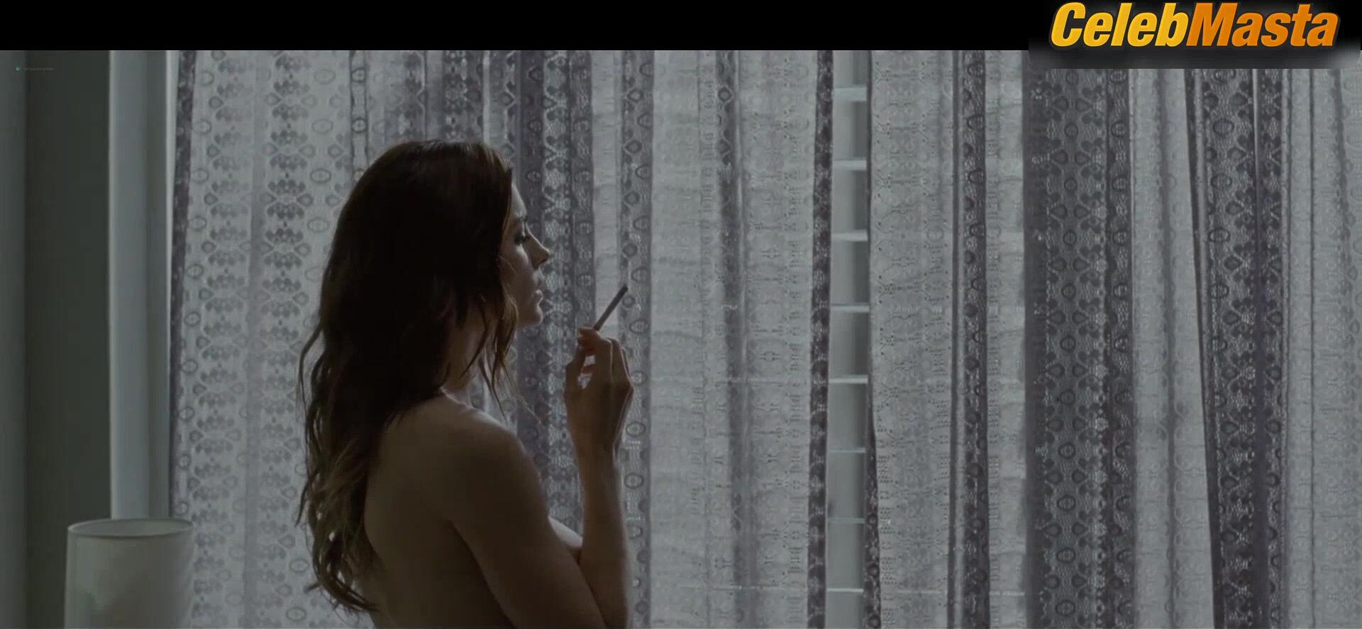 Irene Azuela Steamy Scene In Las Oscuras Primaveras - Photo 1 of 5