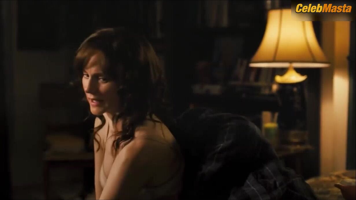 Laura Linney Tits, Underwear Scene From The Savages - Photo 1 of 5 photo 2