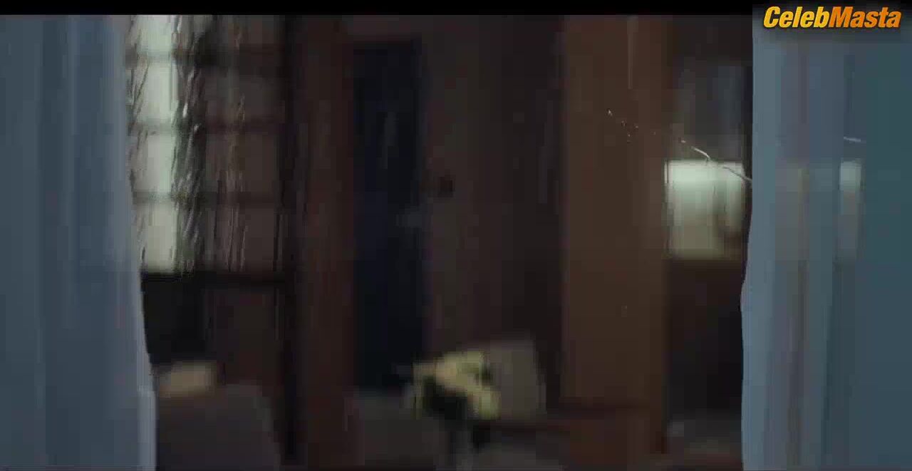 Ryu Hwa Young Bares Sexy Scene In Love Scene Number - Photo 1 of 5