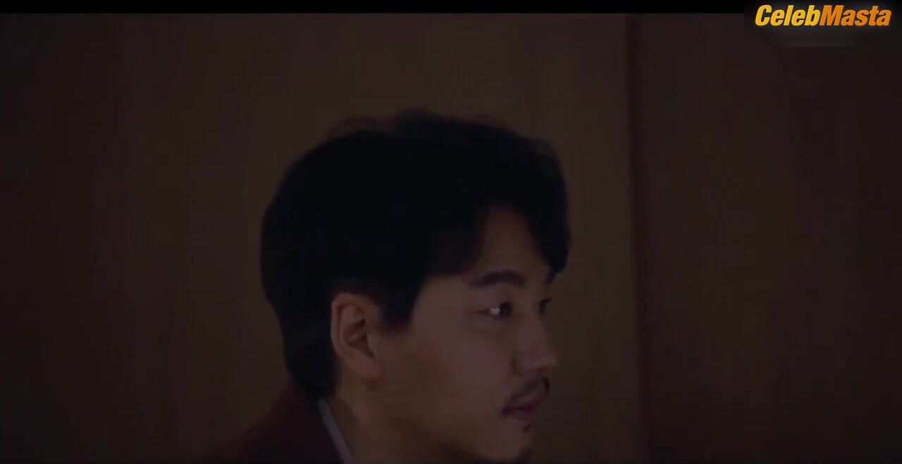 Ryu Hwa Young Bares Sexy Scene In Love Scene Number - Photo 1 of 5 photo 2