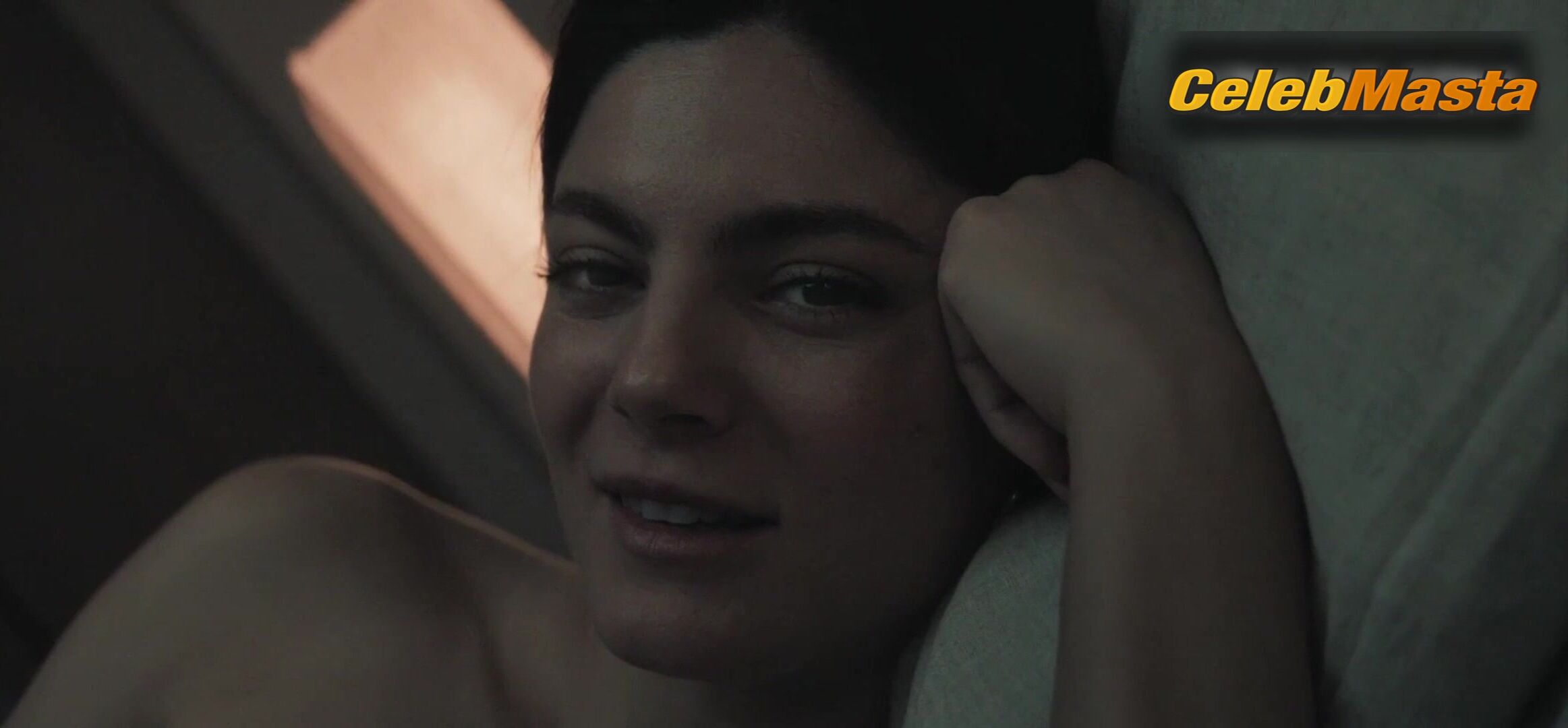 Monica Barbaro ’s Sexy Scene From Crime 101 - Photo 1 of 5 photo 2