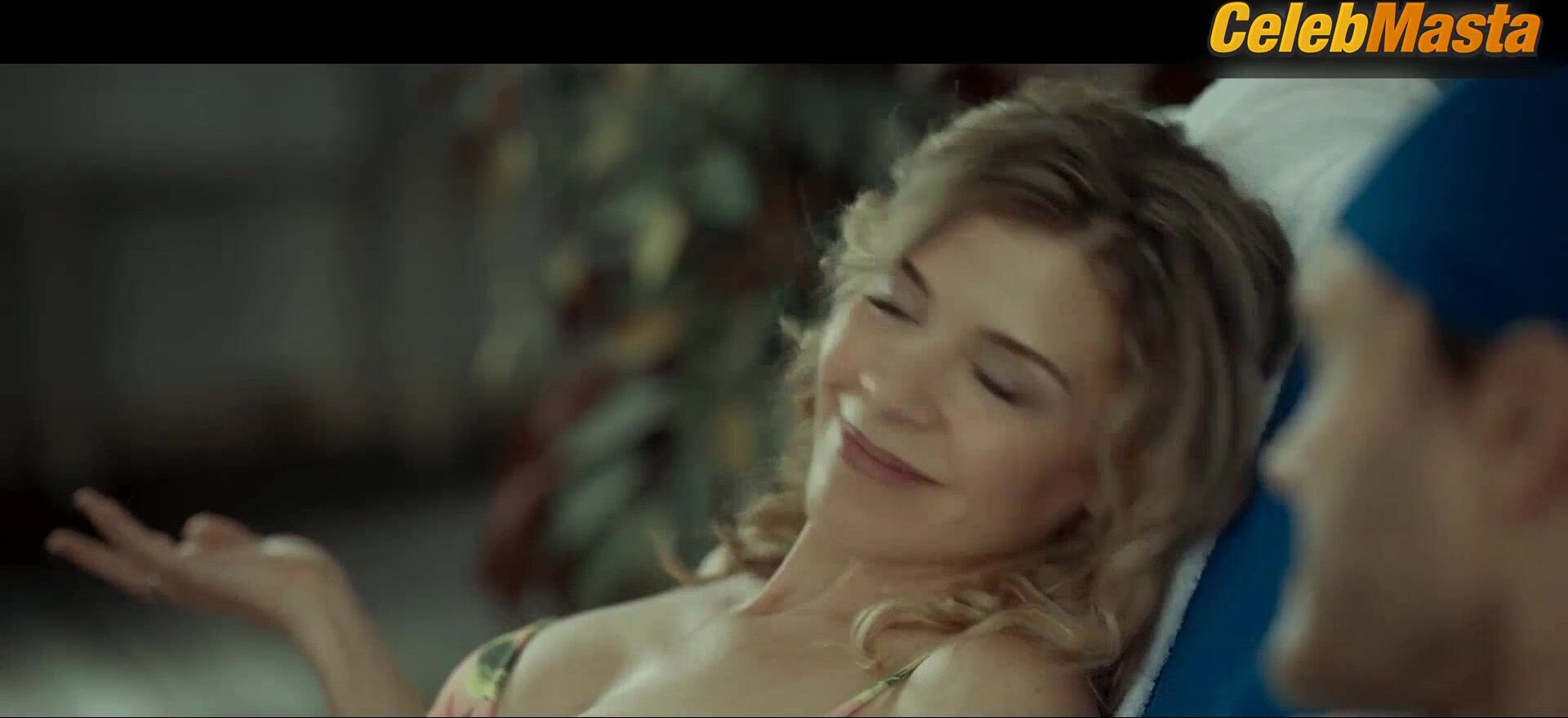 Macarena Gomez Mara Guil And ’s Boobs, Underwear - Photo 1 of 5 photo 2