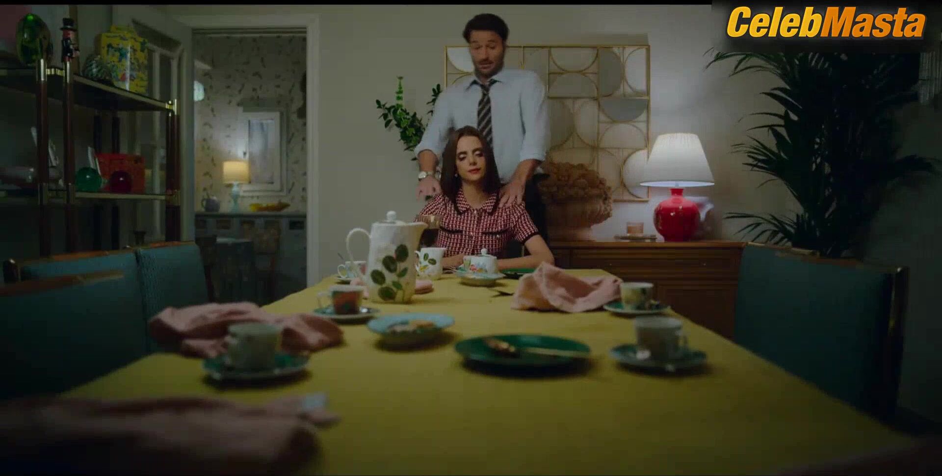 Macarena Gomez Shows Hot Scene In Holy Family - Photo 1 of 5