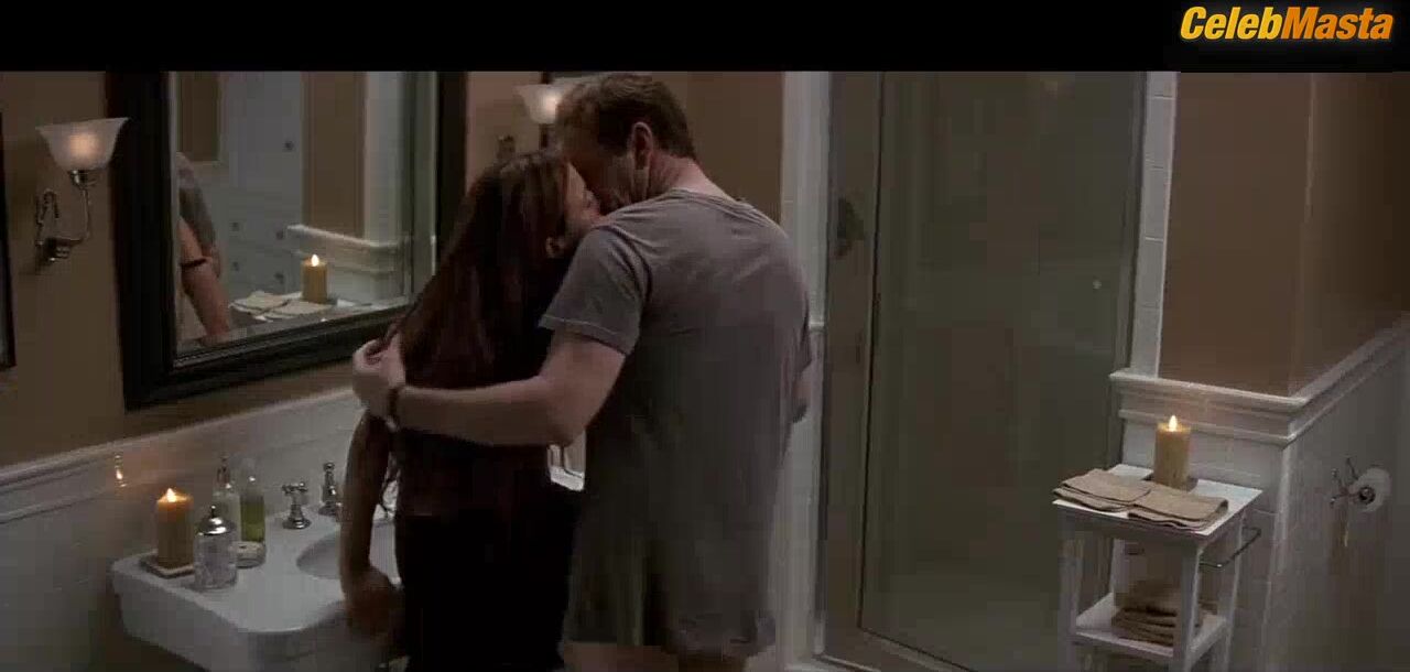 Rhona Mitra Booty And Tits Scene From The Life Of David - Photo 1 of 5 photo 2