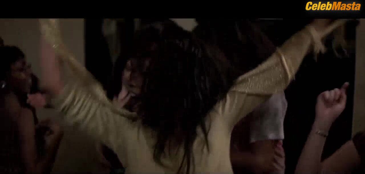 Rhona Mitra Booty And Tits Scene From The Life Of David - Photo 1 of 5 photo 4
