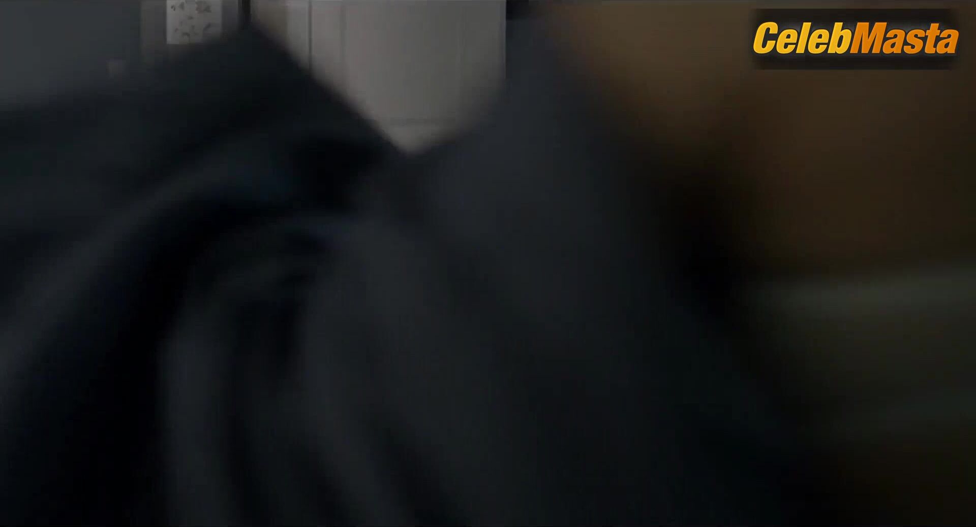 Haley Lu Richardson ’s Sexy Scene From The Edge Of - Photo 1 of 5 photo 5